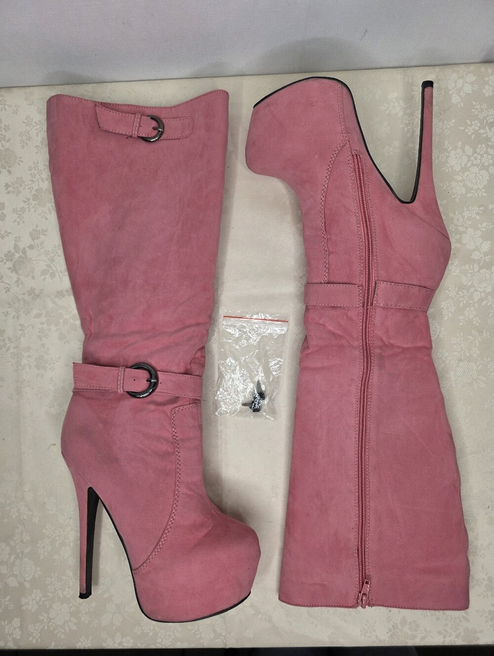 Amoroso Pink Suede Platform Stiletto Knee High Boots Size 7.5 Zip Buckle